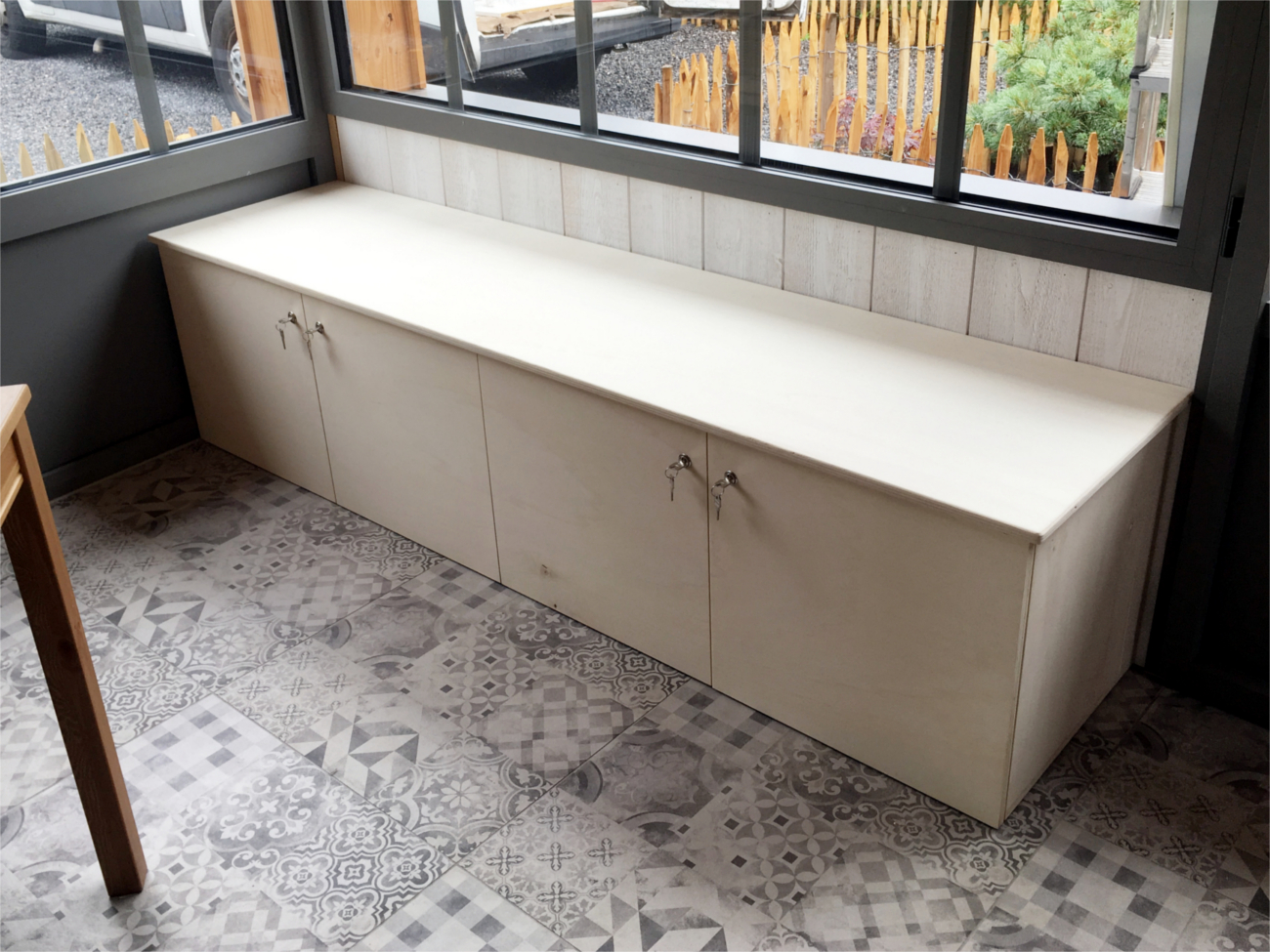 Banquette en contreplaqué peuplier brut